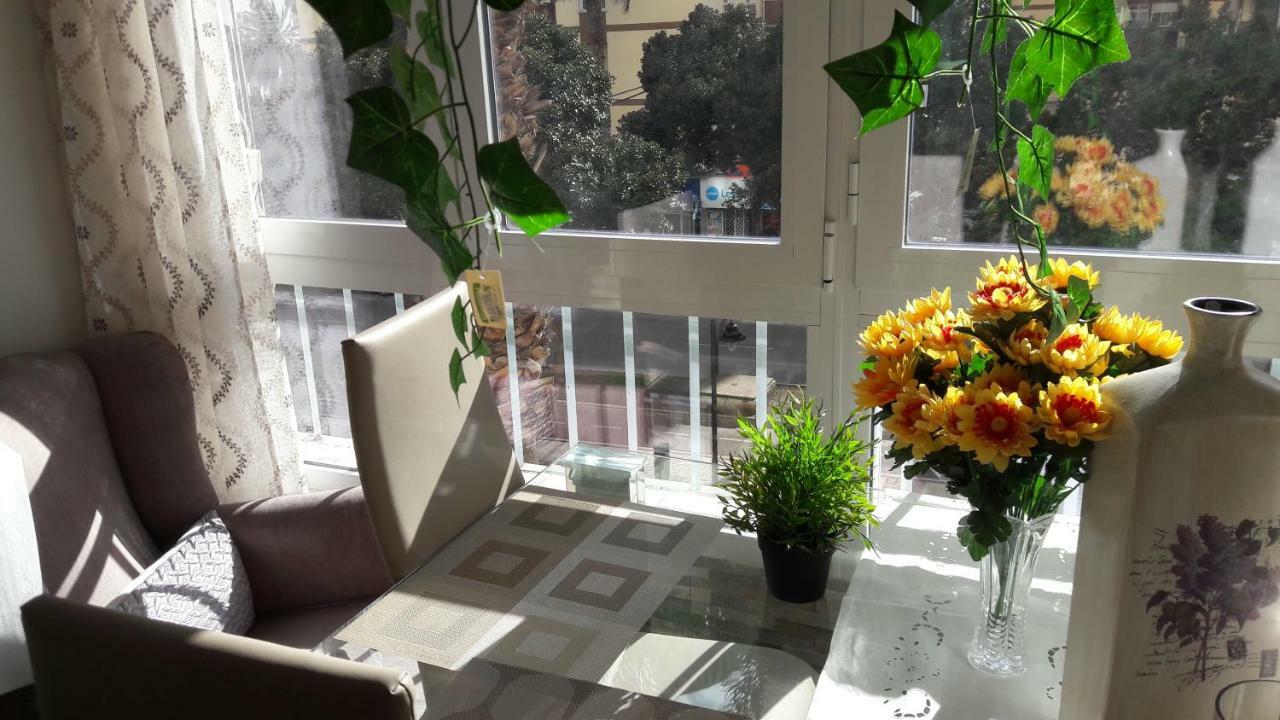Piso Mariposas Apartment *