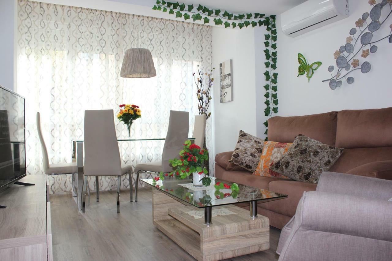 Piso Mariposas Apartment *